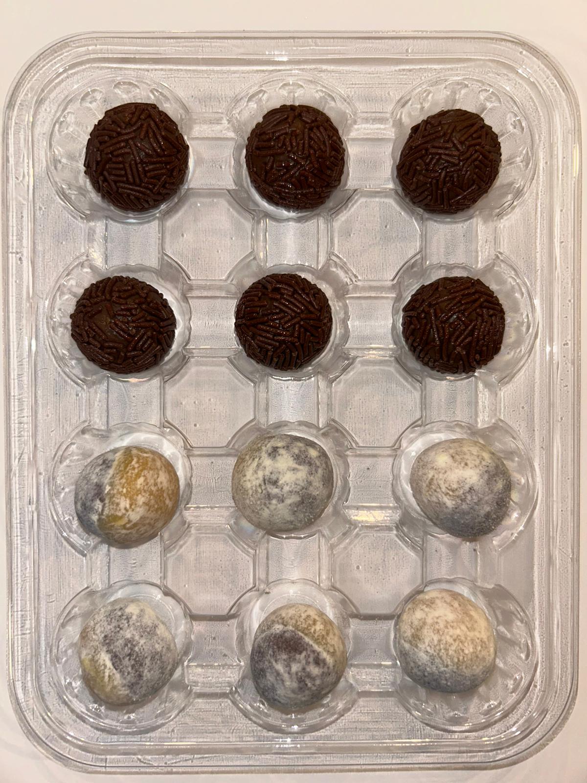 Caixa de Brigadeiros Diversos Congelado - 12 unids. (SOPHIE'S SWEETS)