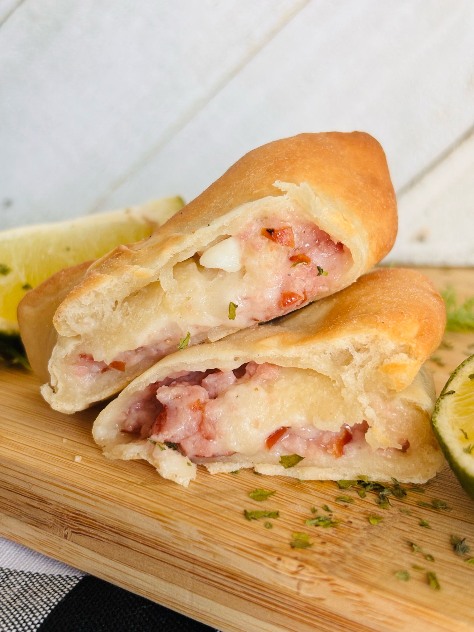 Esfirras Árabes Congeladas - 6 unids. (TATY'S PATISSERIE)