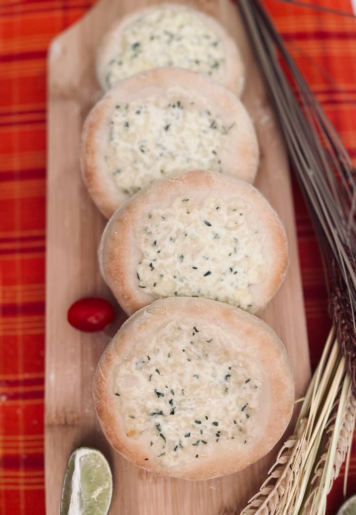 Esfirras abertas Congeladas - 05 unids. (TATY'S PATISSERIE)