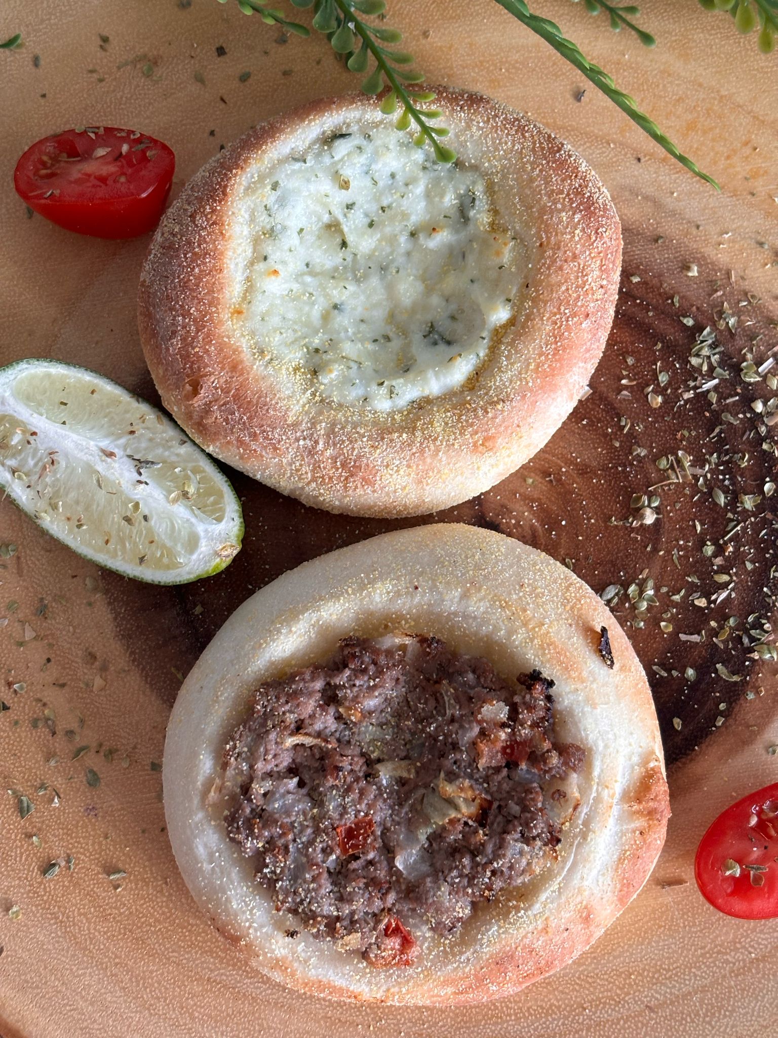 Esfirras abertas Congeladas - 05 unids. (TATY'S PATISSERIE)