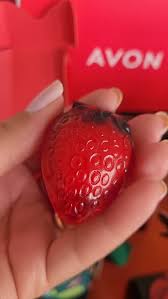 Batom Moranguinho (AVON) - B.B: Aug/2027